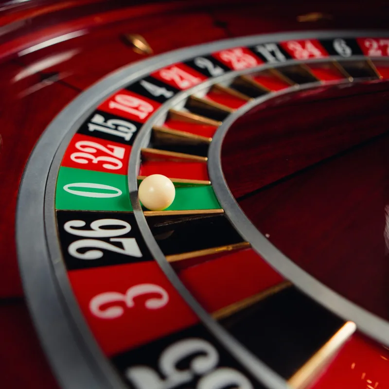 Episode 62 — Capítulo 62 - La RULETA de las PALABRAS 2 - Vocabulario y curiosidades del español